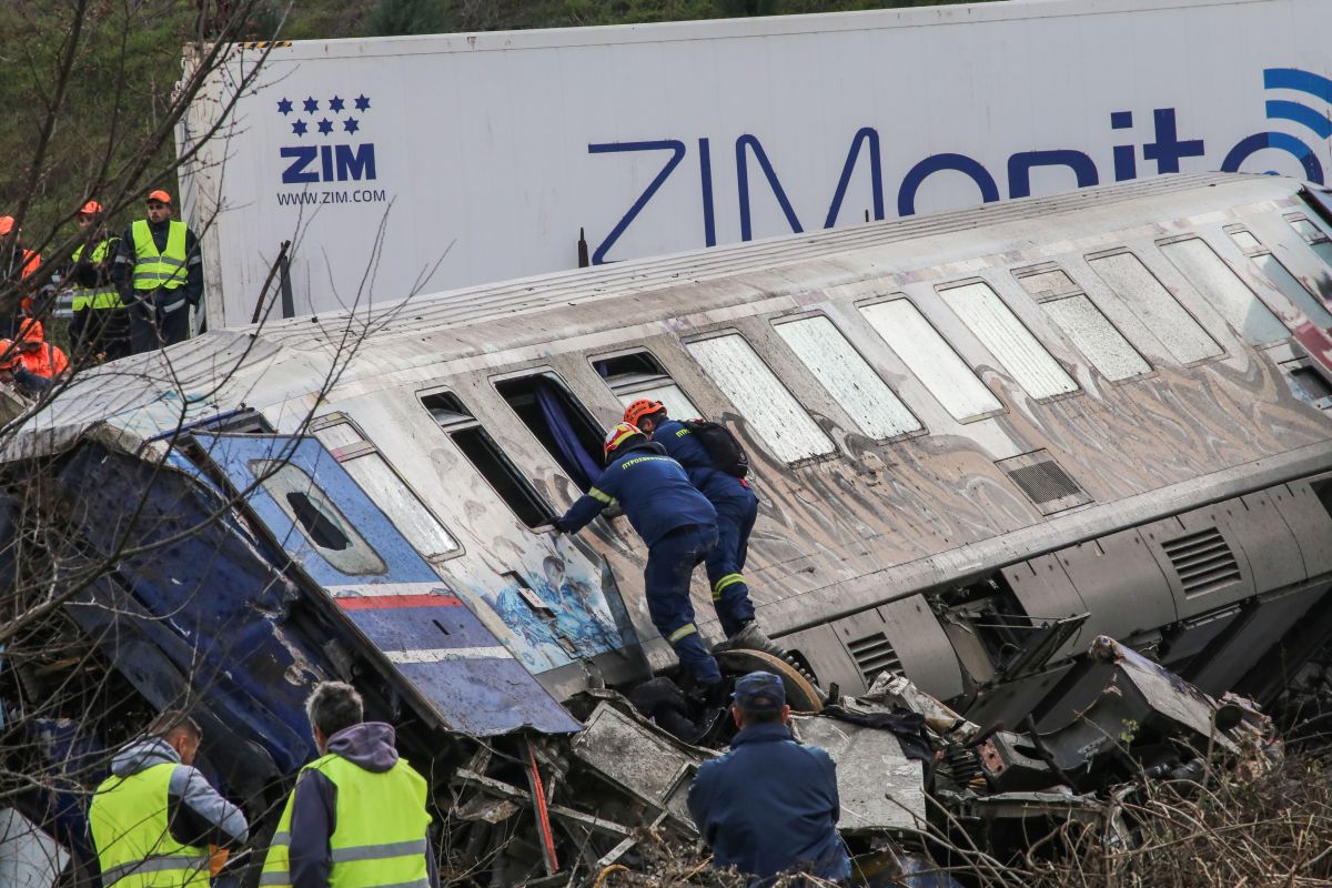 Τέμπη: Ξυλόλιο και τολουόλιο σε έξι σημεία της εμπορικής αμαξοστοιχίας